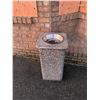 Image 1 : 2 STONE AND CONCRETE STANDING ASH TRAYS
