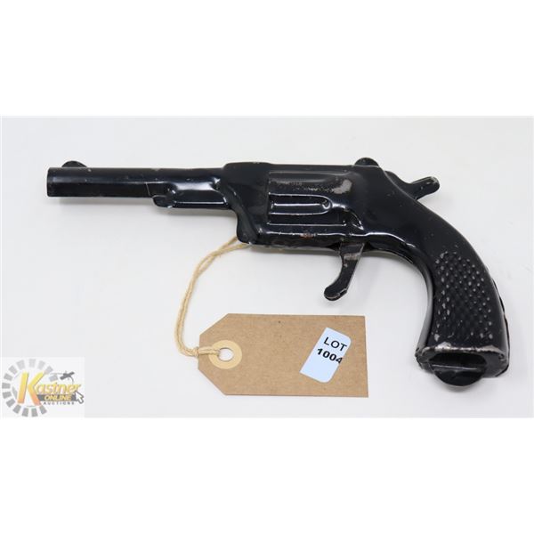 VINTAGE BLACK PRESSED STEEL KIDS CLICK GUN