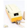 Image 4 : DINKY TOYS BY MECCANO LTD NO. 190 CARAVAN DIE