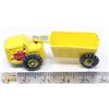 Image 2 : VINTAGE UNBRANDED DIE CAST ROCK TRUCK-