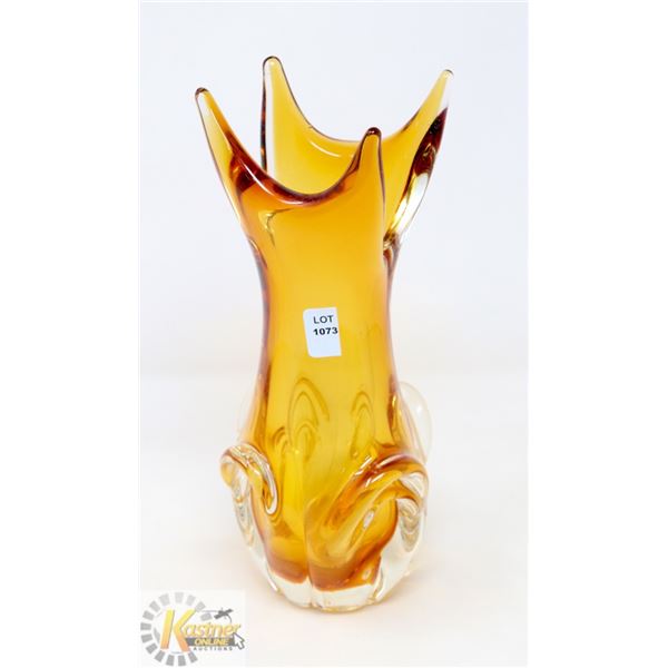 VINTAGE AMBER GLASS BLOWN  ART VASE