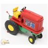 Image 3 : JAPAN MADE VINTAGE TIN TOY TRACTOR WITH TRAILER