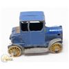 Image 4 : VINTAGE CHARBINS MINIATURE DIE CAST FORD MODEL T