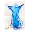Image 1 : 10.5" BLUE BLOWN GLASS VINTAGE VASE