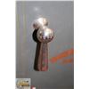 Image 5 : 1950'S DOMINION SAFE & VAULT CO. FLOOR SAFE-
