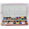 Image 2 : WALT DISNEY VINTAGE TIN WATERCOLOR KIDS PAINT SET