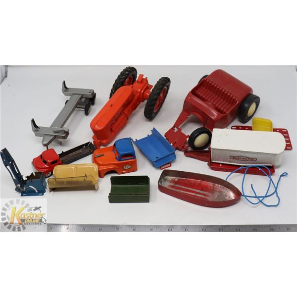 LARGE TRAY OF ASSORTED ANTIQUE TOY PARTS &