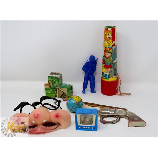 VINTAGE ESTATE COLLECTIBLE GRAB BAG; TOYS/ PARTS/