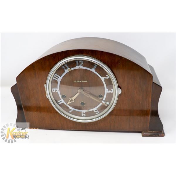 JACKSON BROS. VINTAGE WOODEN MANTLE CLOCK W/
