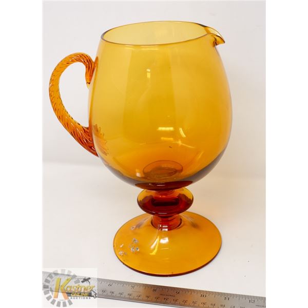 1970'S AMBER GLASS PITCHER