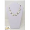 Image 1 : 17" VINTAGE WHITE ENAMEL STONE  ESTATE NECKLACE