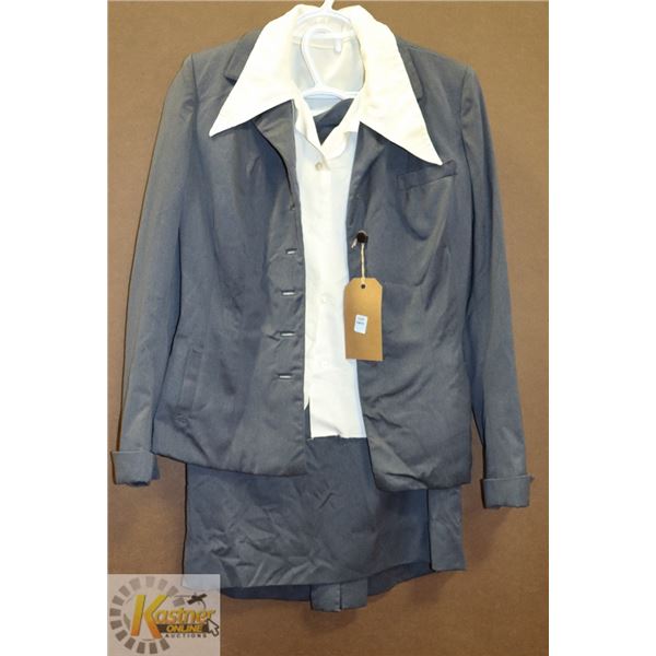 1960'S WOMEN'S STEEL BLUE 3PC SUIT; BLAZER, PENCIL