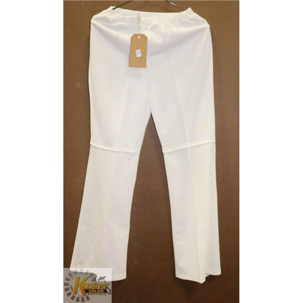1960'S CANADIAN MADE ACRYLIC FIBER WOMEN'S WHITE