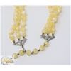 Image 2 : 16" VINTAGE ESTATE CREAM BEADED 3 STRAND