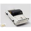 Image 2 : VINTAGE WHITE/ BLACK TRIM TIN FRICTION TRUCK-