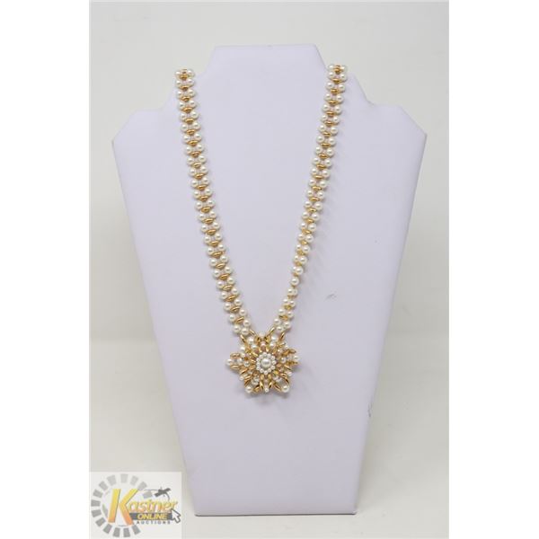 FAUX PEARL W/ GOLD ACCENTED ESTATE NECKLACE