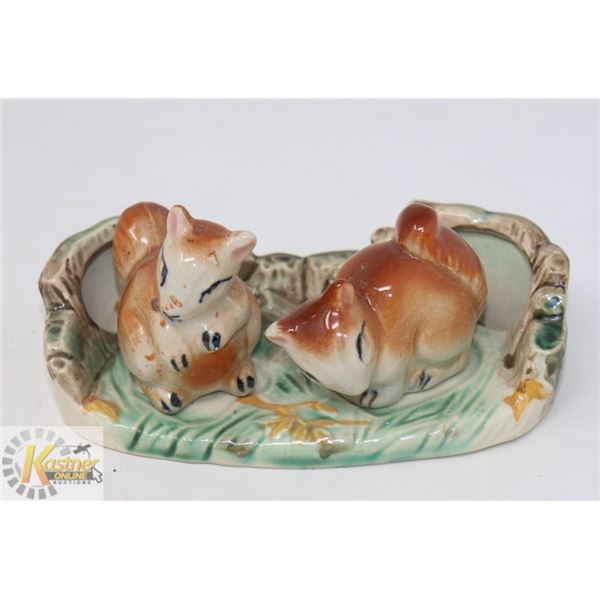 VINTAGE HAND PAINTED  SQUIRREL SALT & PEPPER