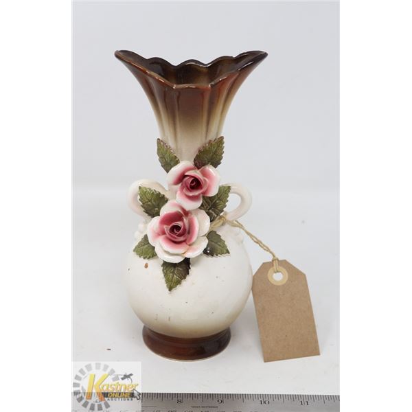 "WINTER ROSE" HAND CRAFTED 8.5" VASE