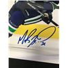 Image 2 : MASON RAYMOND SIGNED VANCOUVER CANUCKS 8 X 10 ( GAME DAY COA)