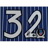 Image 2 : SHAQUILLE ONEAL SIGNED ORLANDO MAGIC FRAMED JERSEY ( BECKETT COA)
