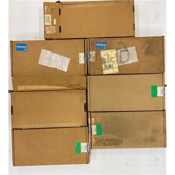 Lot Of (5) Johnson Controls # NU-DCM140-0 And (2) NU-XRL101-0 Johnson Controls Pieces