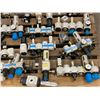 Image 8 : Lot Of Fesco Pneumatic Valves and Gauges