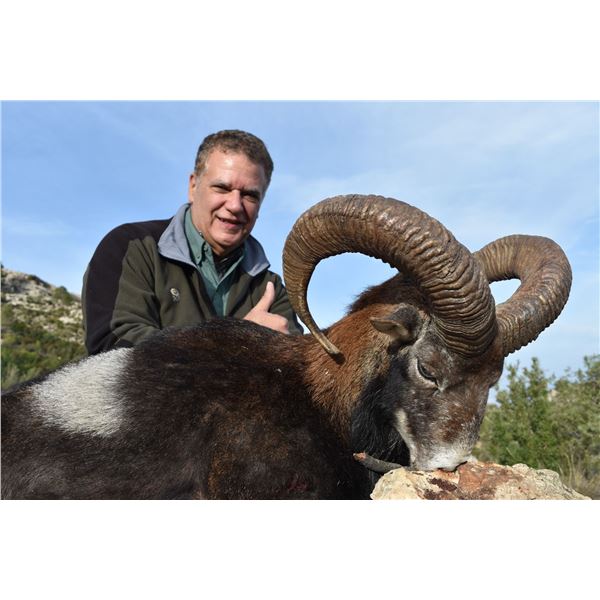 BLUE REEF: 8-Day/7-Night Sportfishing Adventure for Four Anglers in Southern Belize