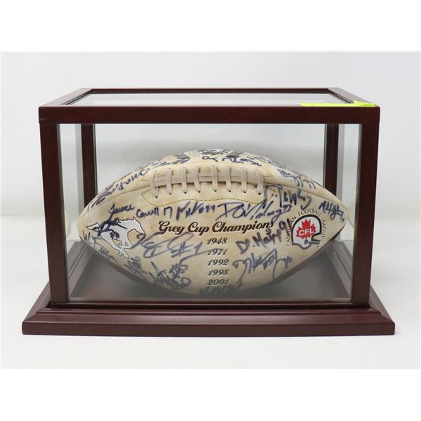 AUTOGRAPHED TEAM BALL, 20 YEAR ANNIVERSARY OF THIS  CHAMPIONSHIP