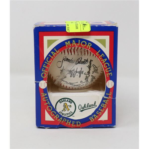 1982 OAKLAND A'S OFFICIAL TEAM AUTOGRAPH BALL