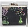 Image 1 : BLACK FLOWER VASE CHANGE PURSE BY SHAGWEAR CANADA