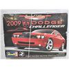 Image 1 : REVELL 2009 DODGE CHALLENGER MODEL 1/25