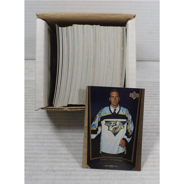 BOX OF 98-99 UPPER DECK GOLD RESERVE CARDS