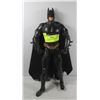 Image 1 : 13 INCH BATMAN FIGURE WITH CLOTH CAPE