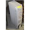 Image 1 : COMPACT HONEYWELL ELECTRIC HEAT RADIATOR