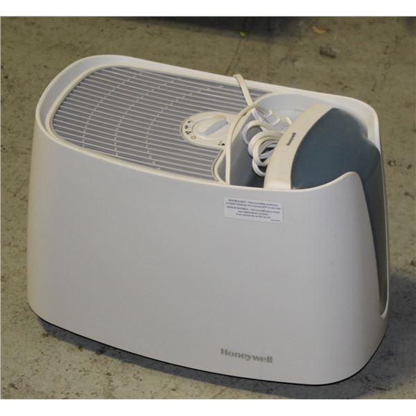 HONEYWELL WATER AIR PURIFIER - WHITE