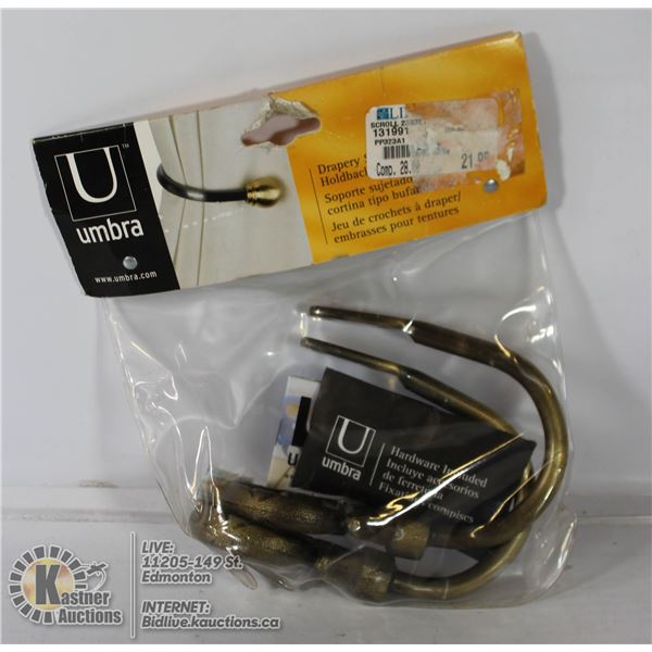 UMBRA A PAIR METAL HOLDBACK IN PACKAGE