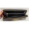 Image 2 : BLACK GENUINE MICHAEL KORS WALLET