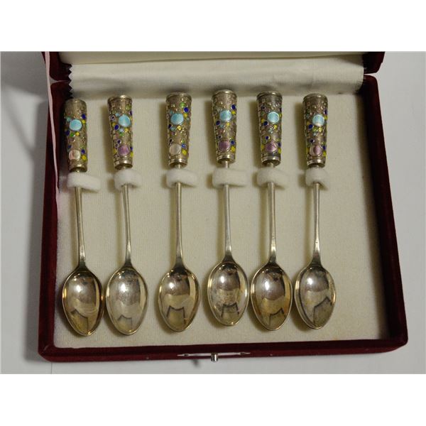 SET OF 6 STAMPED SILVER SPOONS W/ RED VELVET CASE