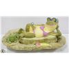 Image 1 : VINTAGE CERAMIC FROG IN BIKINI DECOR PIECE