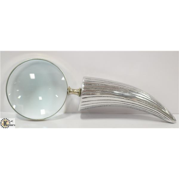 VINTAGE CHROME HORN-HANDLED MAGNIFYING GLASS