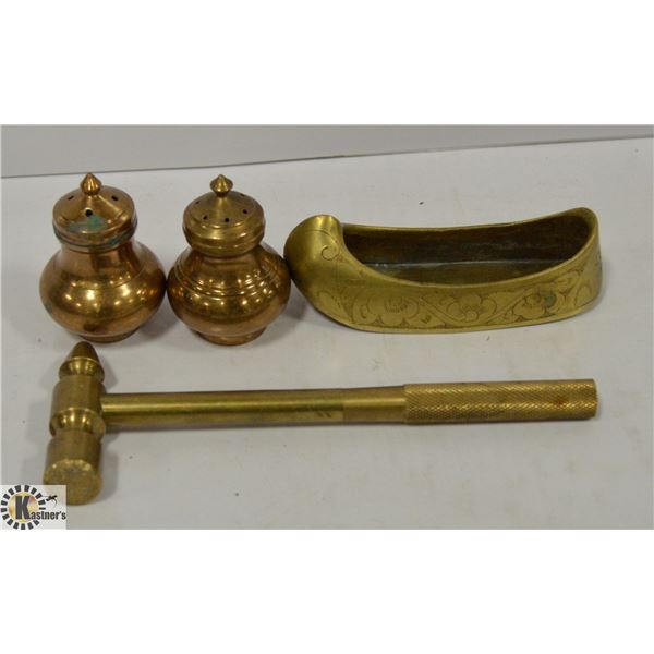 COLLECTION OF BRASS ITEMS CANOE GAVEL MORE