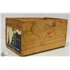 Image 3 : 3 VINTAGE WOOD CRATES PEPSI, CIL, APPLES