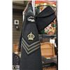 Image 2 : WW2 ROYAL CANADIAN AIRFORCE DRESS UNIFORM WITH