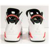 Image 4 : COLLECTIBLE NIKE AIR JORDAN 6