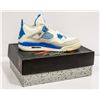 Image 1 : COLLECTIBLE NIKE AIR JORDAN 4