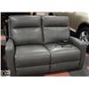 Image 2 : GREY LEATHER ELECTRIC RECLINING SOFA LOVESEAT AND