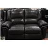 Image 2 : DAMAGED LEATHER ELECTRIC RECLINING LOVESEAT WITH