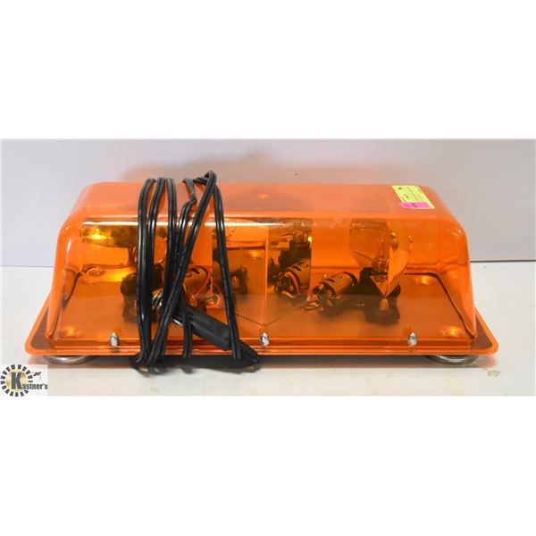 DOUBLE STROBE PARTY LIGHT OR AUTO SAFETY LIGHT