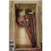 Image 1 : LOT OF 3 PIPE WRENCHES
