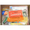 Image 1 : BOX OF HO SCALE TRAIN TRACK AND ACCESSORIES